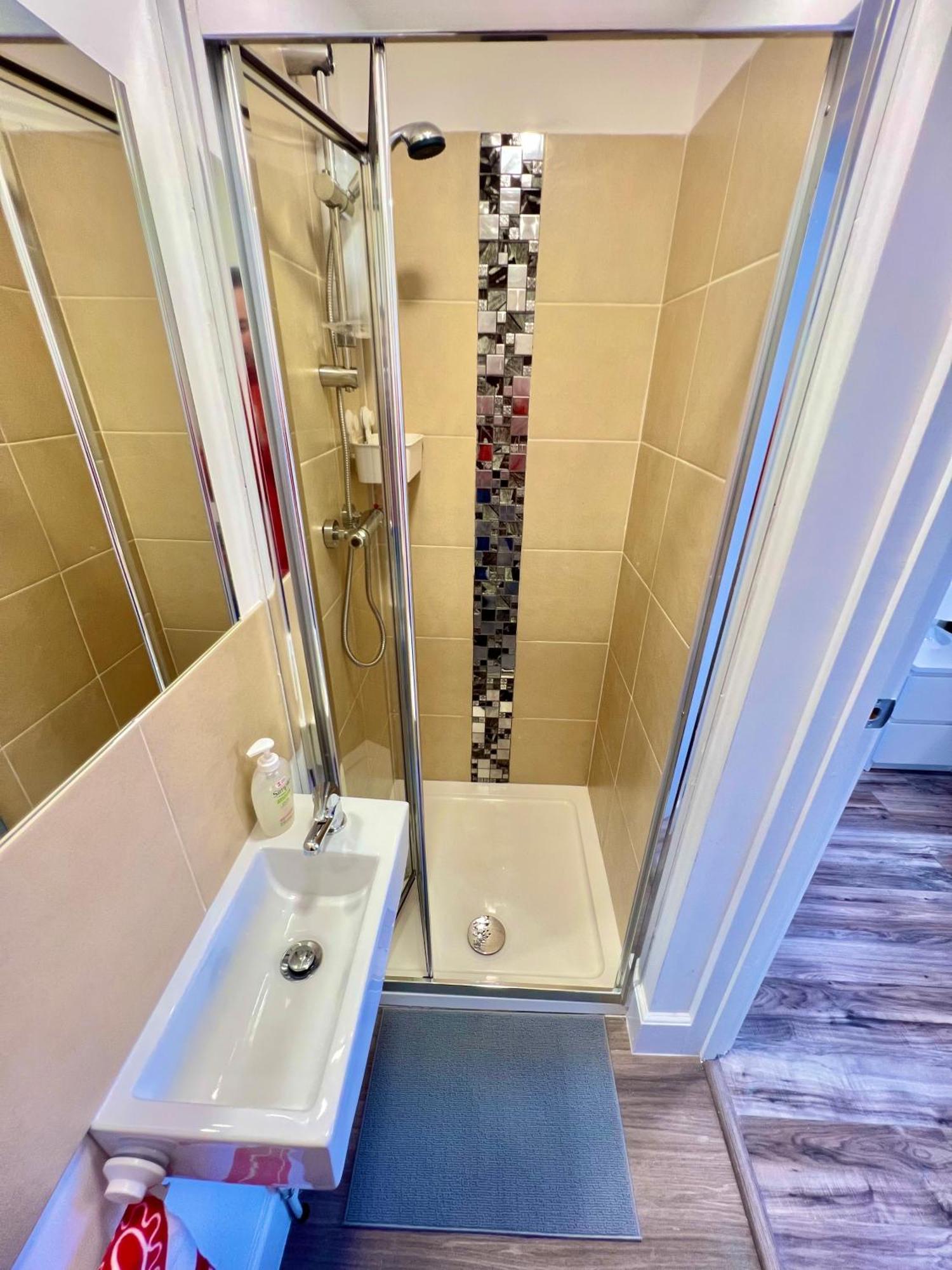 Lux En-Suite Coop Arena Mancity Stadium Piccadilly Manchester Exteriör bild
