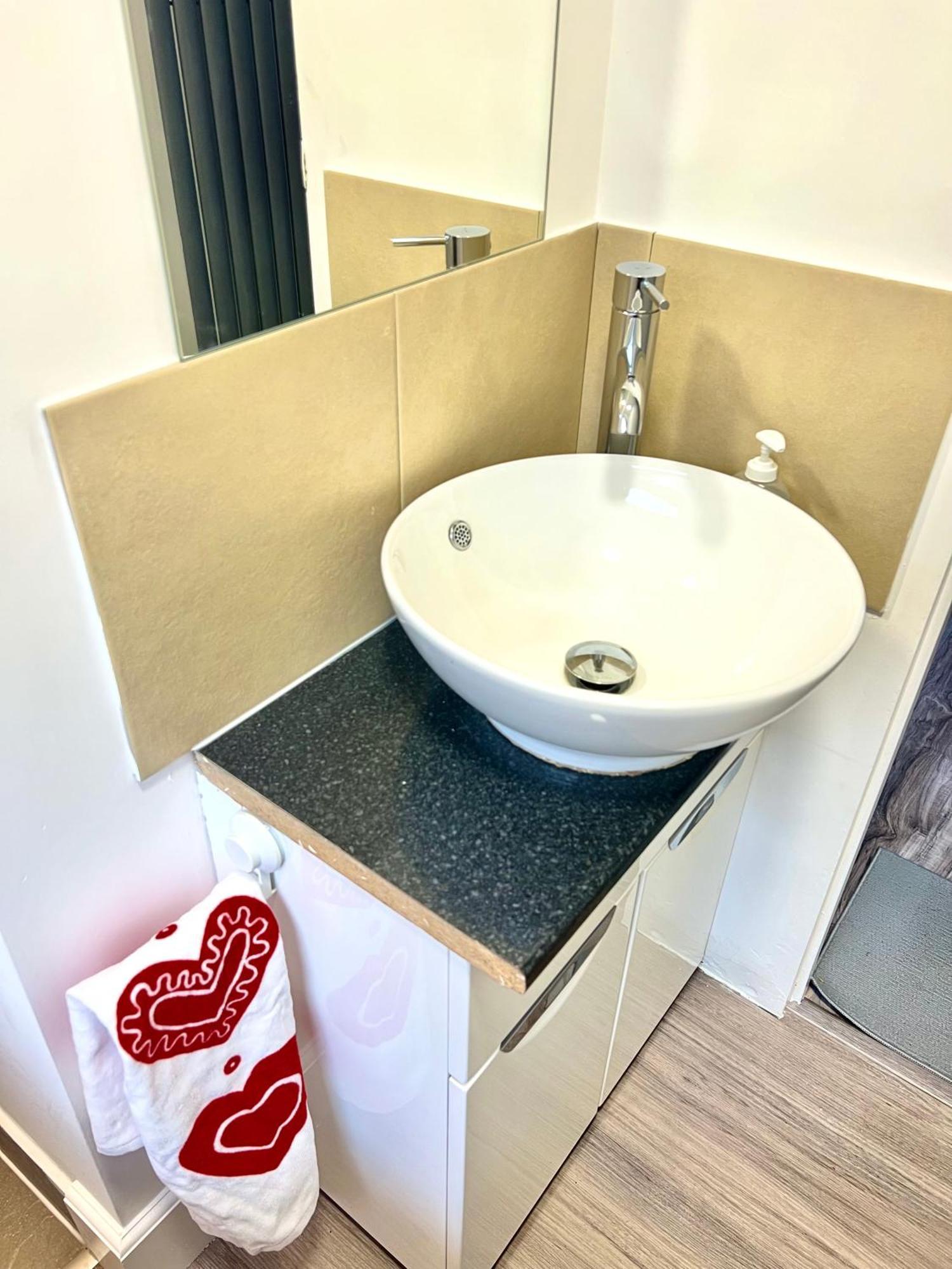 Lux En-Suite Coop Arena Mancity Stadium Piccadilly Manchester Exteriör bild